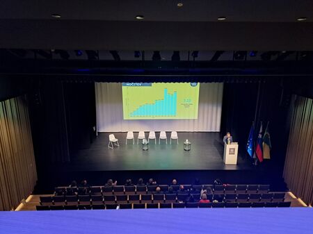 Srecanje Turizem povezuje 13